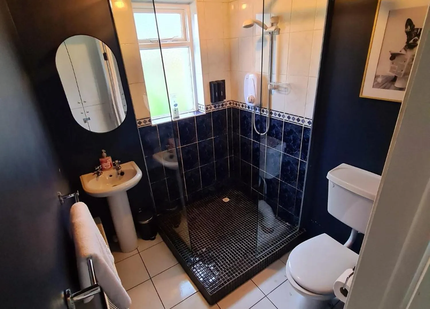 Stylish 3 Bedroom Galway House 0*,